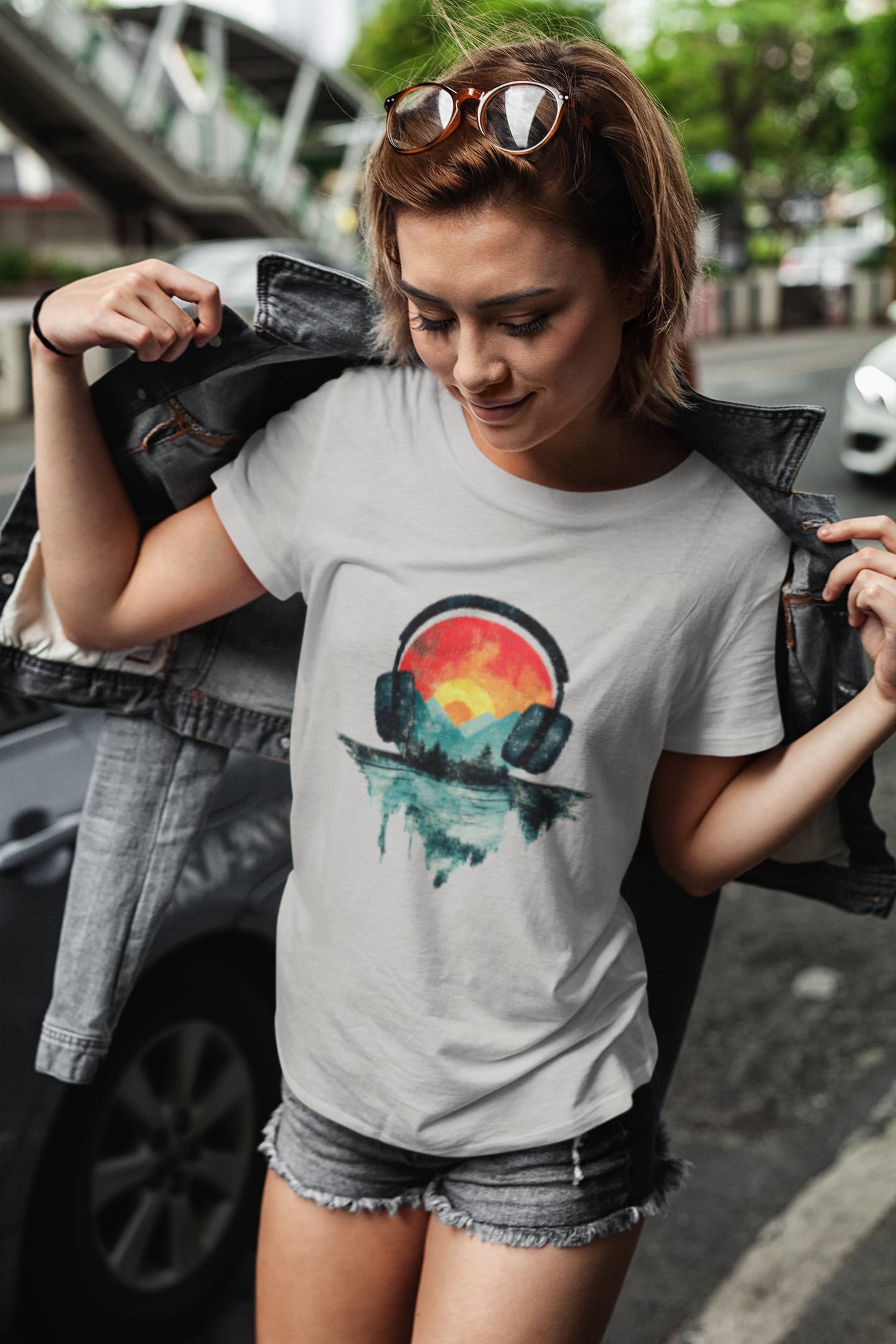 "Vinyl Vibes" Retro Unisex Tee – Feel the Beat, Look the Part -color - - available in USA