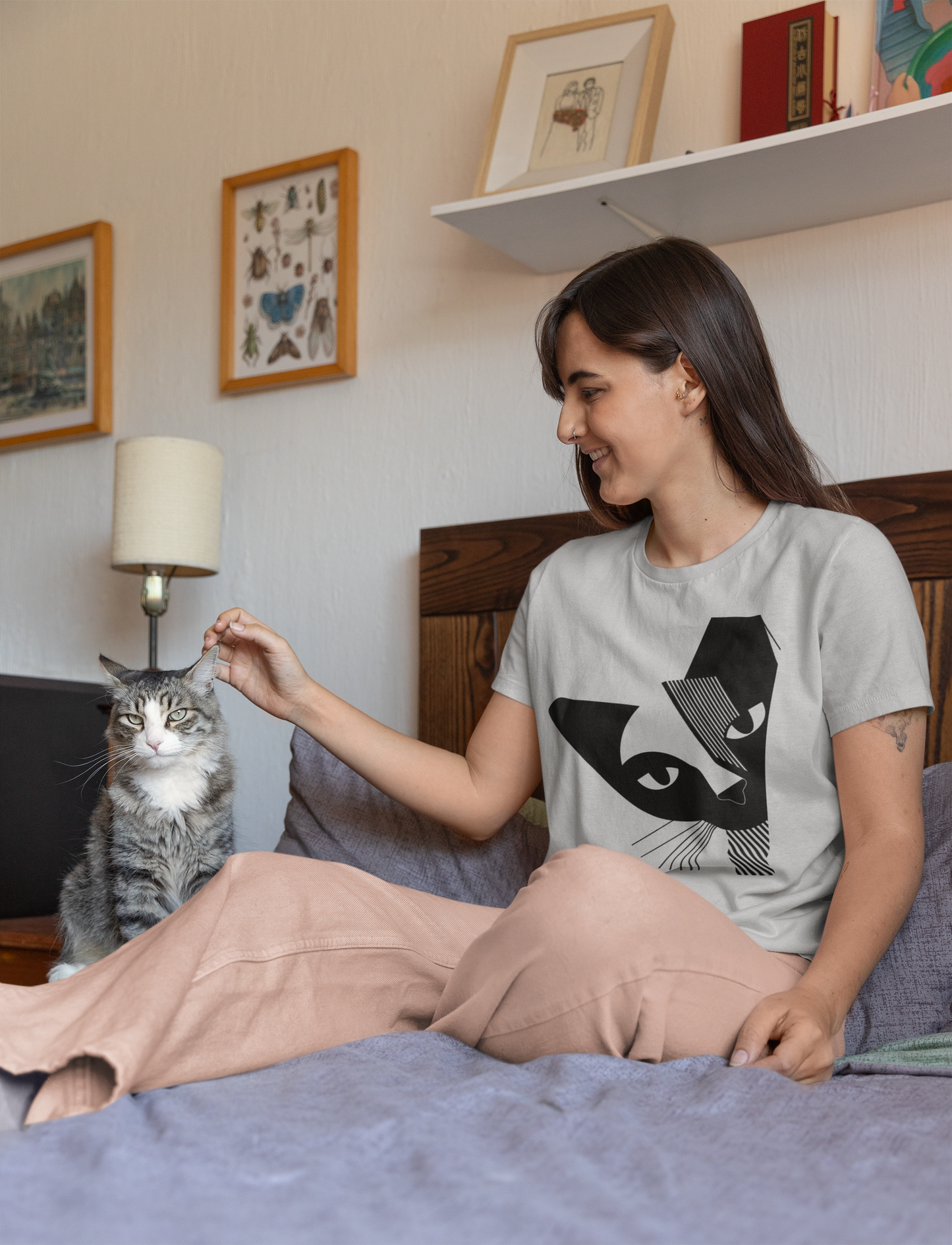 "Abstract Cat" Classic Unisex Tee – Sleek, Simple, and Seriously Cool -color - - available in USA